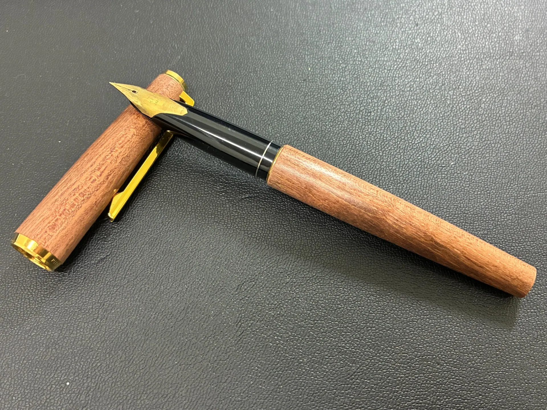 【入間市】パイロット（PILOT）の万年筆を高価買取！金以上の価値がつく「ブランド査定」の秘密