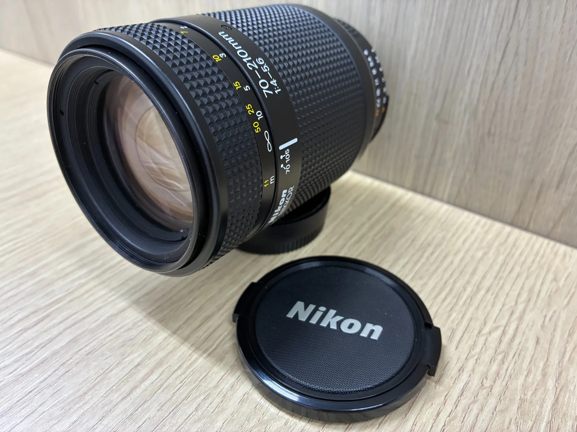 【入間市・カメラレンズ買取】出張買取で大好評！ニコンの望遠ズームレンズ「Nikon AF NIKKOR 70-210mm F4-5.6」をお買取！古いレンズ単体でも高価買取！