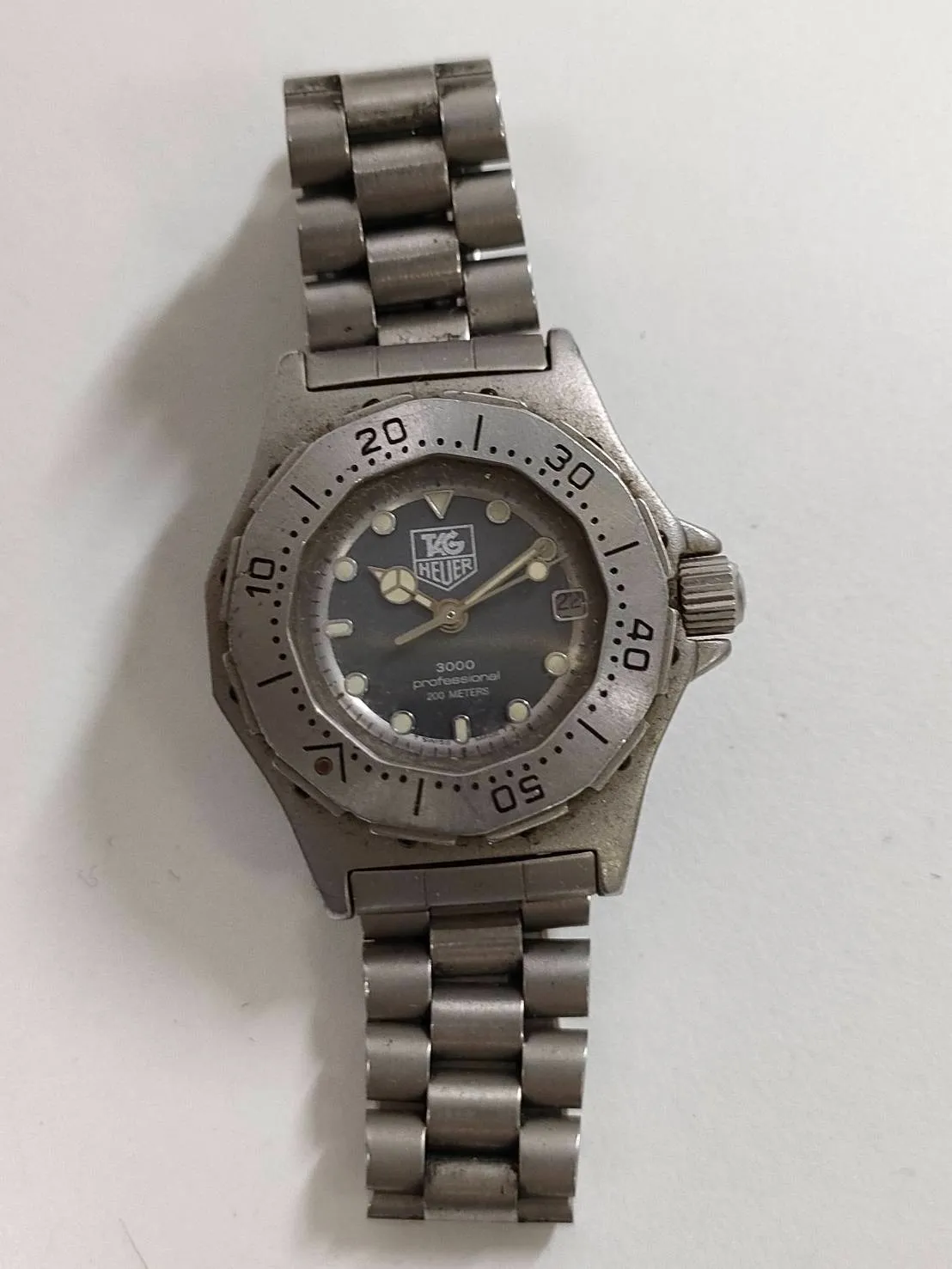 【入間市・タグホイヤー買取】1980〜90年代の隠れた名機！「タグホイヤー 3000シリーズ プロフェッショナル」をお買取！電池切れ・傷ありでも高額査定！