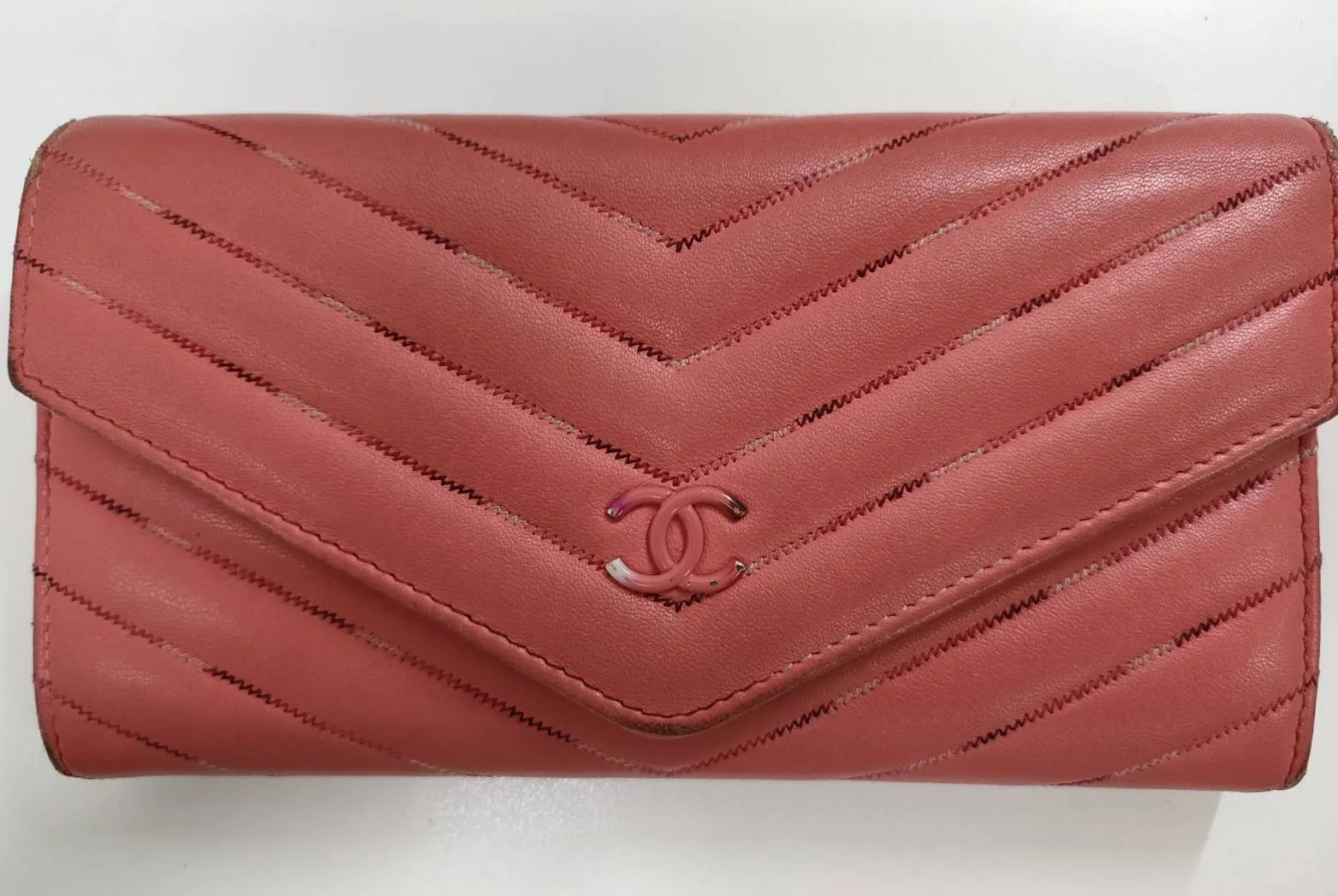 【入間市 小谷田】シャネルの財布をお買取！ボロボロ・傷あり・変色していても高額査定