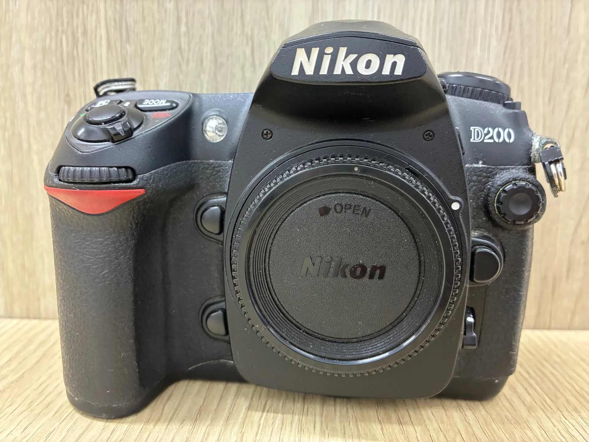 【入間市 上藤沢】Nikon D200を出張買取！古いデジタル一眼レフ・カメラ機材も高額査定
